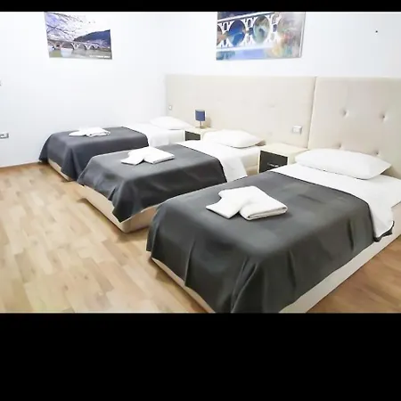 Aulona 3*