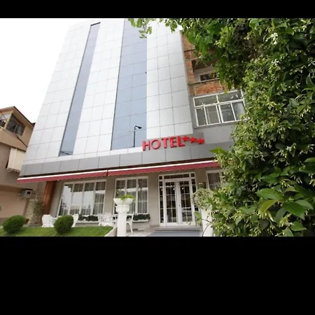 Hotel Aulona 3*